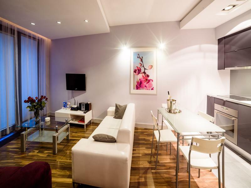 Palace - Prestige Apartment Krakau