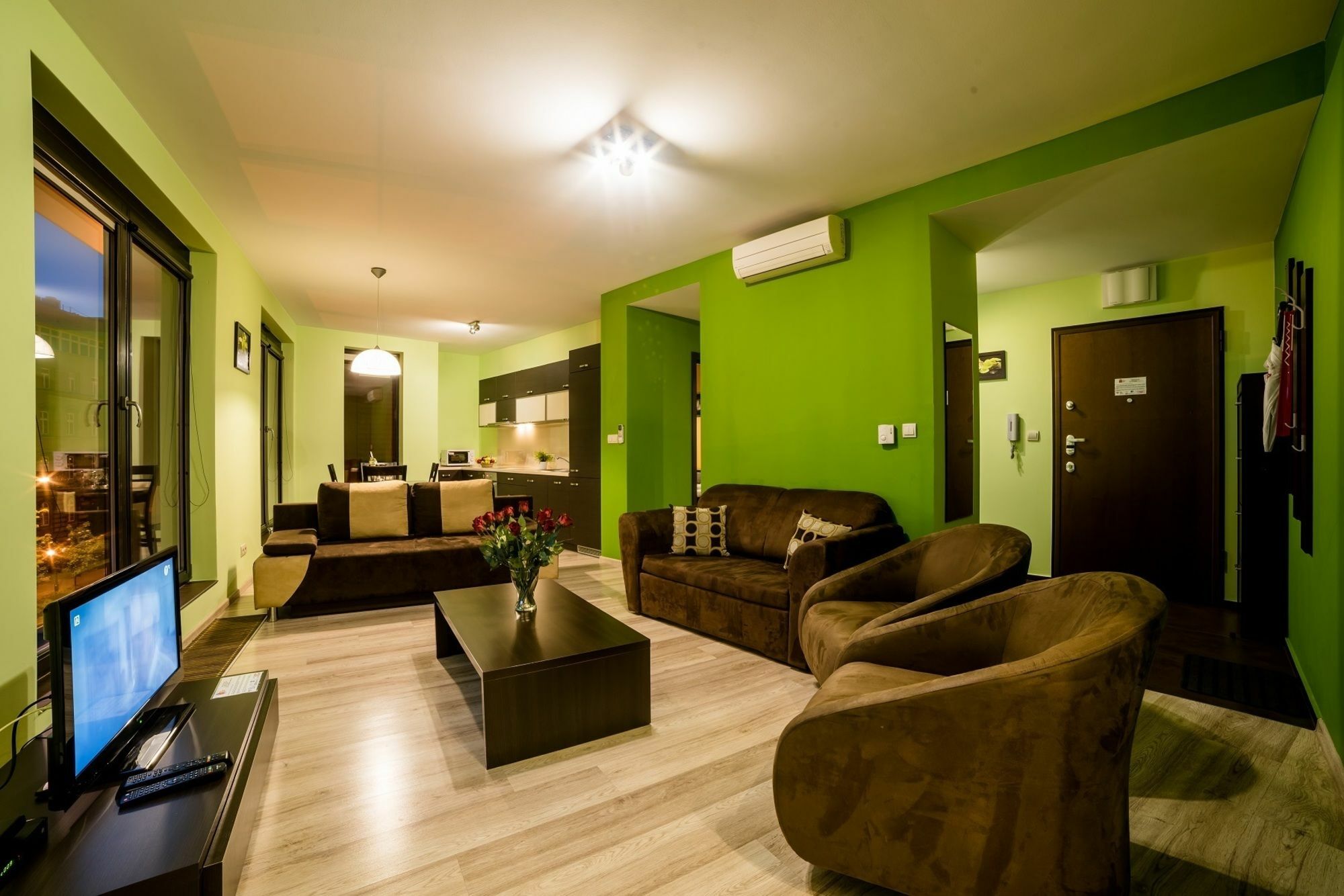 Palace - Prestige Apartment